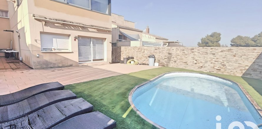 4 bedrooms townhouse for sale in Calafell, Tarragona, Catalonia, Spain № 4847