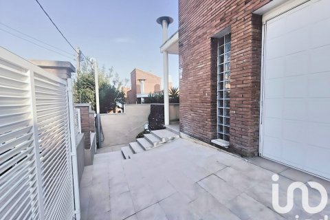 4 bedrooms townhouse for sale in Calafell, Tarragona, Catalonia, Spain № 4847 - photo 20