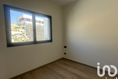 4 bedrooms house for sale in Sant Esteve Sesrovires, Barcelona, Catalonia, Spain № 4846 - photo 17