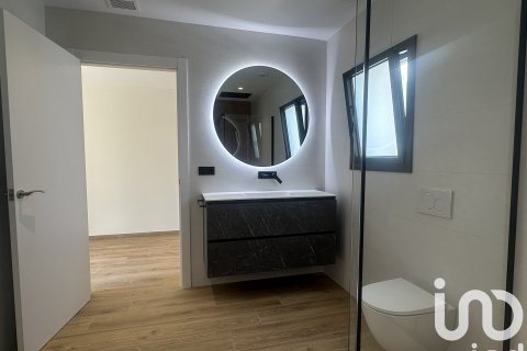 4 bedrooms house for sale in Sant Esteve Sesrovires, Barcelona, Catalonia, Spain № 4846 - photo 13