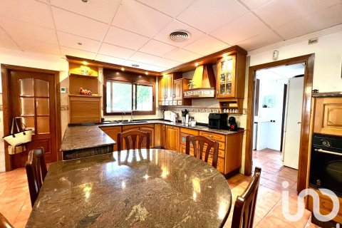 5 bedrooms house for sale in Alcanar, Tarragona, Catalonia, Spain № 4841 - photo 6