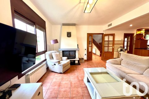 5 bedrooms house for sale in Alcanar, Tarragona, Catalonia, Spain № 4841 - photo 5