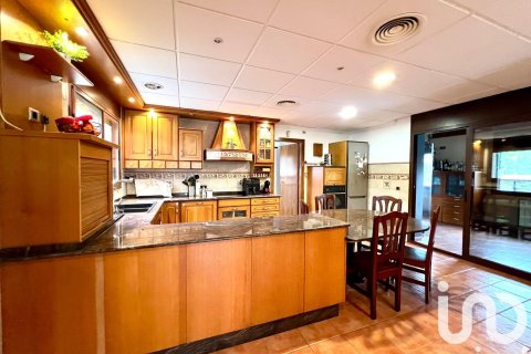 5 bedrooms house for sale in Alcanar, Tarragona, Catalonia, Spain № 4841 - photo 7