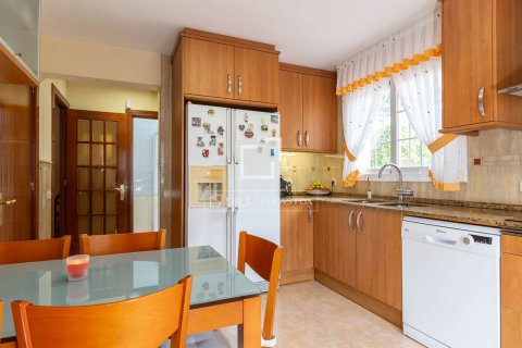 6 chambres villa à vendre à Sant Just Desvern, Barcelona, Catalonia, Spain № 3942 - photo 23