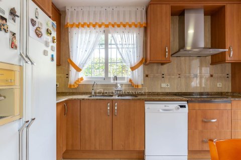 6 chambres villa à vendre à Sant Just Desvern, Barcelona, Catalonia, Spain № 3942 - photo 25