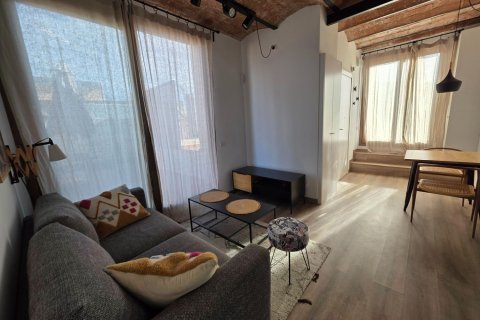 1 bedroom apartment for sale in Barcelona, Catalonia, Spain № 6184 - photo 2
