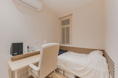 3 bedrooms apartment for sale in Barcelona, Catalonia, Spain № 6185 - photo 25