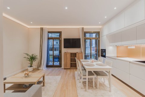 3 bedrooms apartment for sale in Barcelona, Catalonia, Spain № 6185 - photo 29