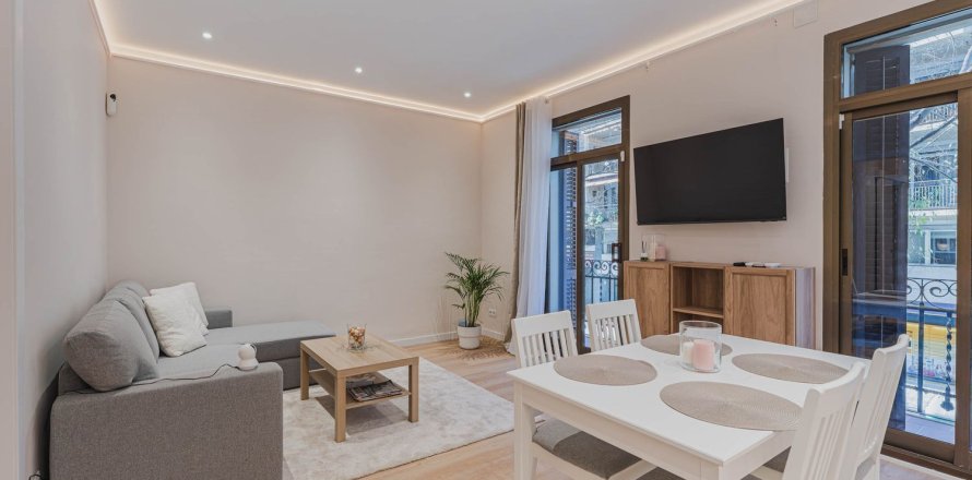 3 bedrooms apartment for sale in Barcelona, Catalonia, Spain № 6185