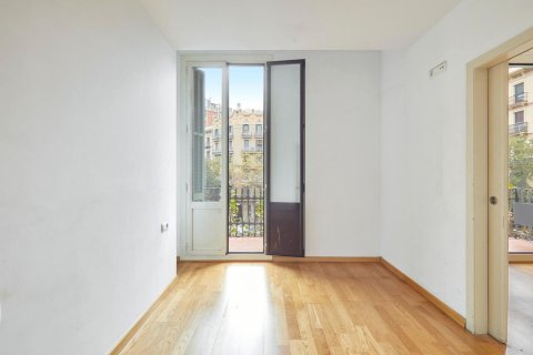 2 bedrooms apartment for sale in Barcelona, Catalonia, Spain № 6186 - photo 15