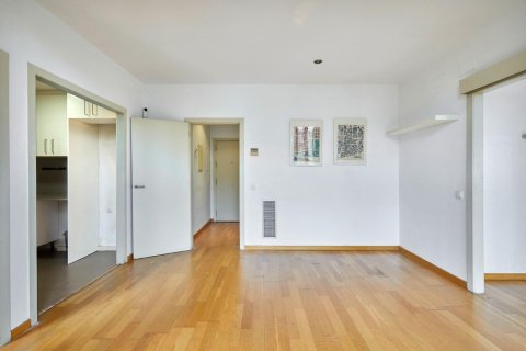 2 bedrooms apartment for sale in Barcelona, Catalonia, Spain № 6186 - photo 14