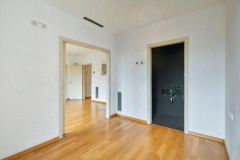 2 bedrooms apartment for sale in Barcelona, Catalonia, Spain № 6186 - photo 16