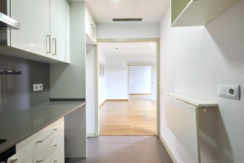 2 bedrooms apartment for sale in Barcelona, Catalonia, Spain № 6186 - photo 18