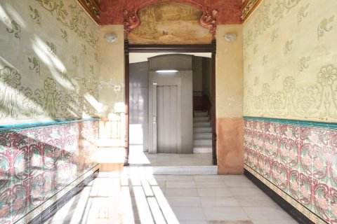 2 bedrooms apartment for sale in Barcelona, Catalonia, Spain № 6186 - photo 23