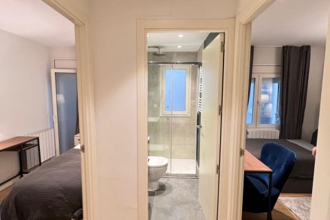 Купить квартиру в Барселона, Испания с 4 комнаты, 104м², № 6187 - фото 13