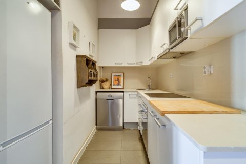2 bedrooms apartment for sale in Barcelona, Catalonia, Spain № 6189 - photo 13