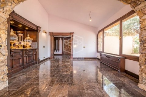 Купить виллу в Бланес, Испания с 4 спальни, 400м², № 919 - фото 13