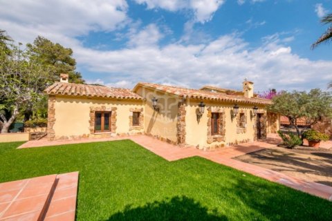 Вилла с 4 спальнями в Бланесе, Герона, Каталония, Испания № 919