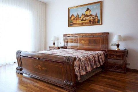 Купить виллу в С'Агаро, Испания с 6 спален, 590м², № 914 - фото 12