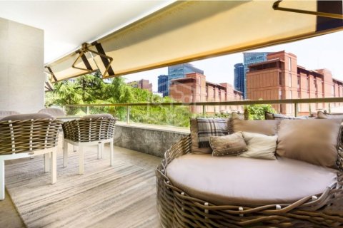 4 chambres apartment à vendre à Barcelona, Catalonia, Spain № 915 - photo 6