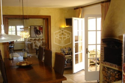 Купить виллу в Бланес, Испания с 7 спален, 590м², № 917 - фото 15