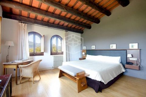 12 chambres commercial property à vendre à Barcelona, Catalonia, Spain № 918 - photo 14