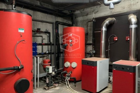 12 chambres commercial property à vendre à Barcelona, Catalonia, Spain № 918 - photo 19