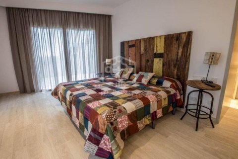 Купить виллу в Пладжа-де-Аро, Испания с 6 спален, 932м², № 916 - фото 4