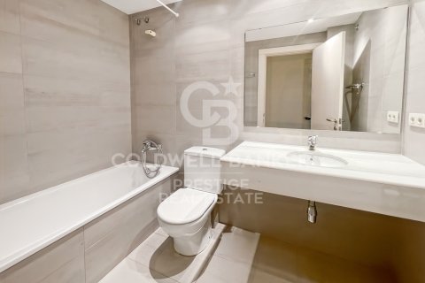 Купить квартиру в Барселона, Испания с 3 спальни, 97м², № 7846 - фото 10