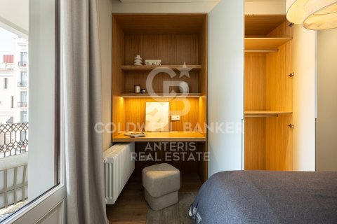 Купить квартиру в Барселона, Испания с 4 спальни, 203м², № 7850 - фото 4