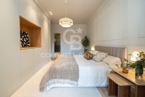 Купить квартиру в Барселона, Испания с 4 спальни, 203м², № 7850 - фото 11