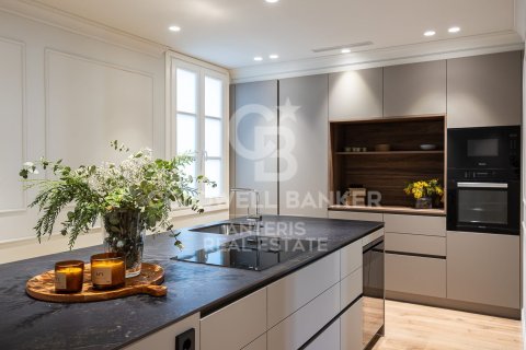 Купить квартиру в Барселона, Испания с 4 спальни, 203м², № 7850 - фото 21