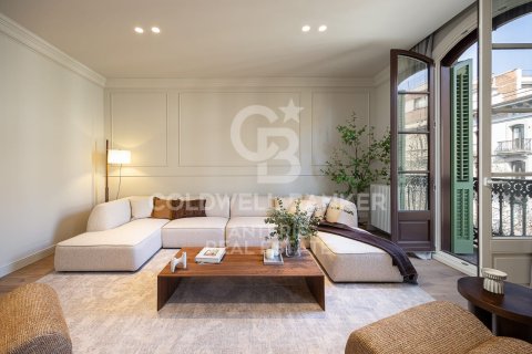 Купить квартиру в Барселона, Испания с 4 спальни, 203м², № 7850 - фото 26
