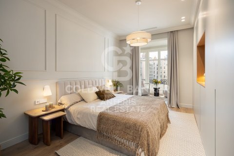 Купить квартиру в Барселона, Испания с 4 спальни, 203м², № 7850 - фото 12