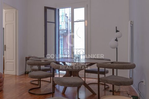 Купить квартиру в Барселона, Испания с 3 спальни, 146м², № 7851 - фото 25
