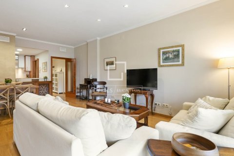 Apartamento de 3 dormitorios en venta en Barcelona, Cataluña, Spain № 7062 - foto 25