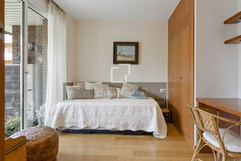 Apartamento de 3 dormitorios en venta en Barcelona, Cataluña, Spain № 7062 - foto 22