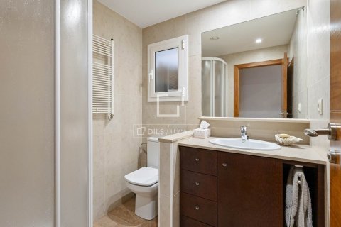 Apartamento de 3 dormitorios en venta en Barcelona, Cataluña, Spain № 7062 - foto 19