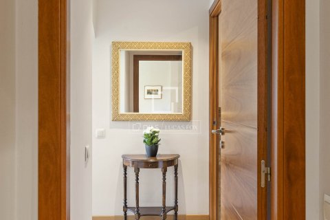 Apartamento de 3 dormitorios en venta en Barcelona, Cataluña, Spain № 7062 - foto 17