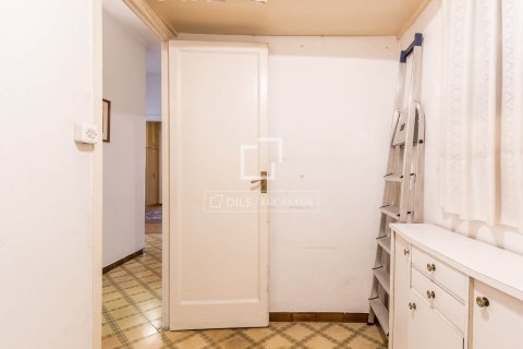 Apartamento de 6 dormitorios en venta en Barcelona, Cataluña, Spain № 7063 - foto 12
