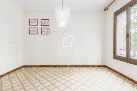 Apartamento de 6 dormitorios en venta en Barcelona, Cataluña, Spain № 7063 - foto 24