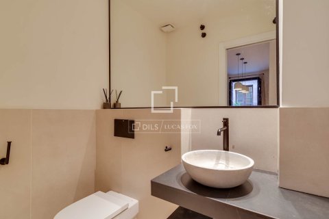 2 chambres apartment à vendre à Barcelona, Catalonia, Spain № 7065 - photo 25
