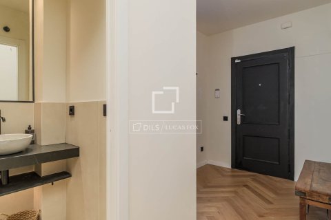 2 chambres apartment à vendre à Barcelona, Catalonia, Spain № 7065 - photo 5