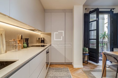 2 chambres apartment à vendre à Barcelona, Catalonia, Spain № 7065 - photo 17
