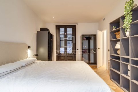 2 chambres apartment à vendre à Barcelona, Catalonia, Spain № 7065 - photo 9