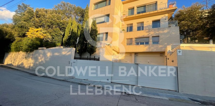 7 bedrooms house for sale in Barcelona, Catalonia, Spain № 6072