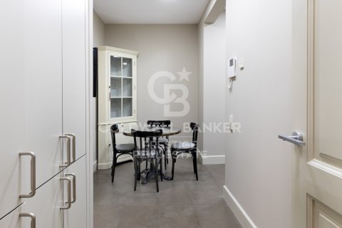3 bedrooms apartment for sale in Barcelona, Catalonia, Spain № 6071 - photo 12