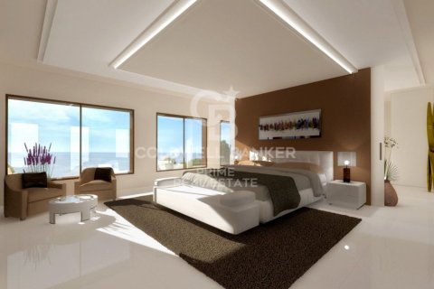 8 bedrooms villa for sale in Lloret de Mar, Girona, Catalonia, Spain № 6070 - photo 8