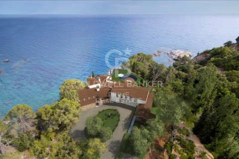 8 bedrooms villa for sale in Lloret de Mar, Girona, Catalonia, Spain № 6070 - photo 4