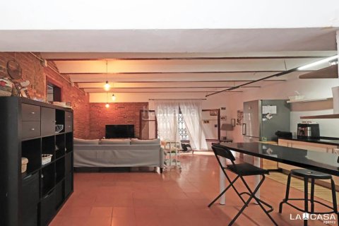 Кафе / ресторан с 2 спальнями в Сантс-Монтжуике, Барселона, Каталония, Испания № 2003